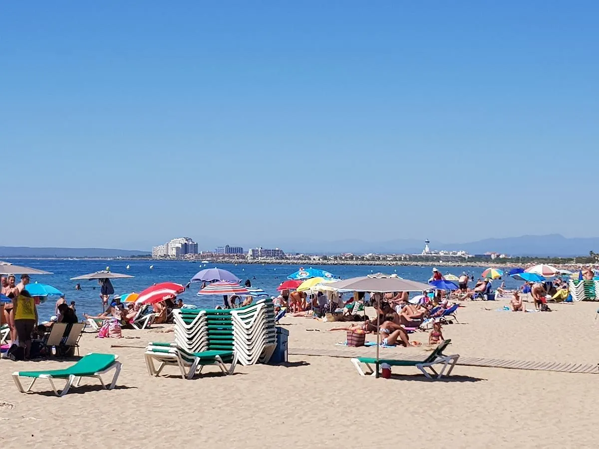Apart-Rent Casa Grecs 2029 Ρόζες 0*,  Ισπανία
